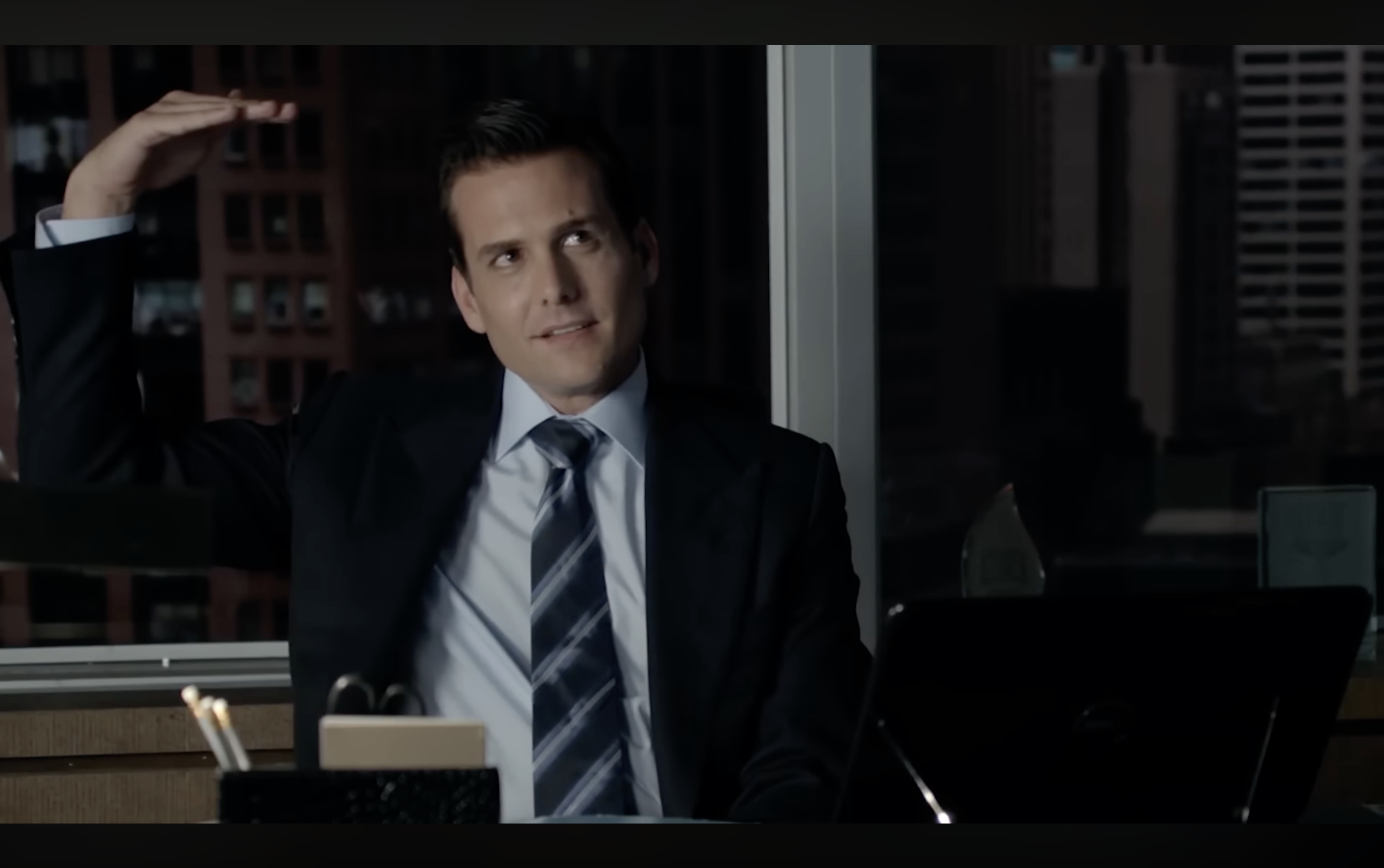 Harvey raising the bar — Suits, S1E10